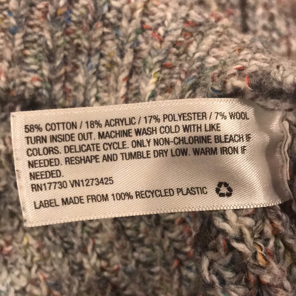 Universal Thread Sweater - Picture 9 of 10